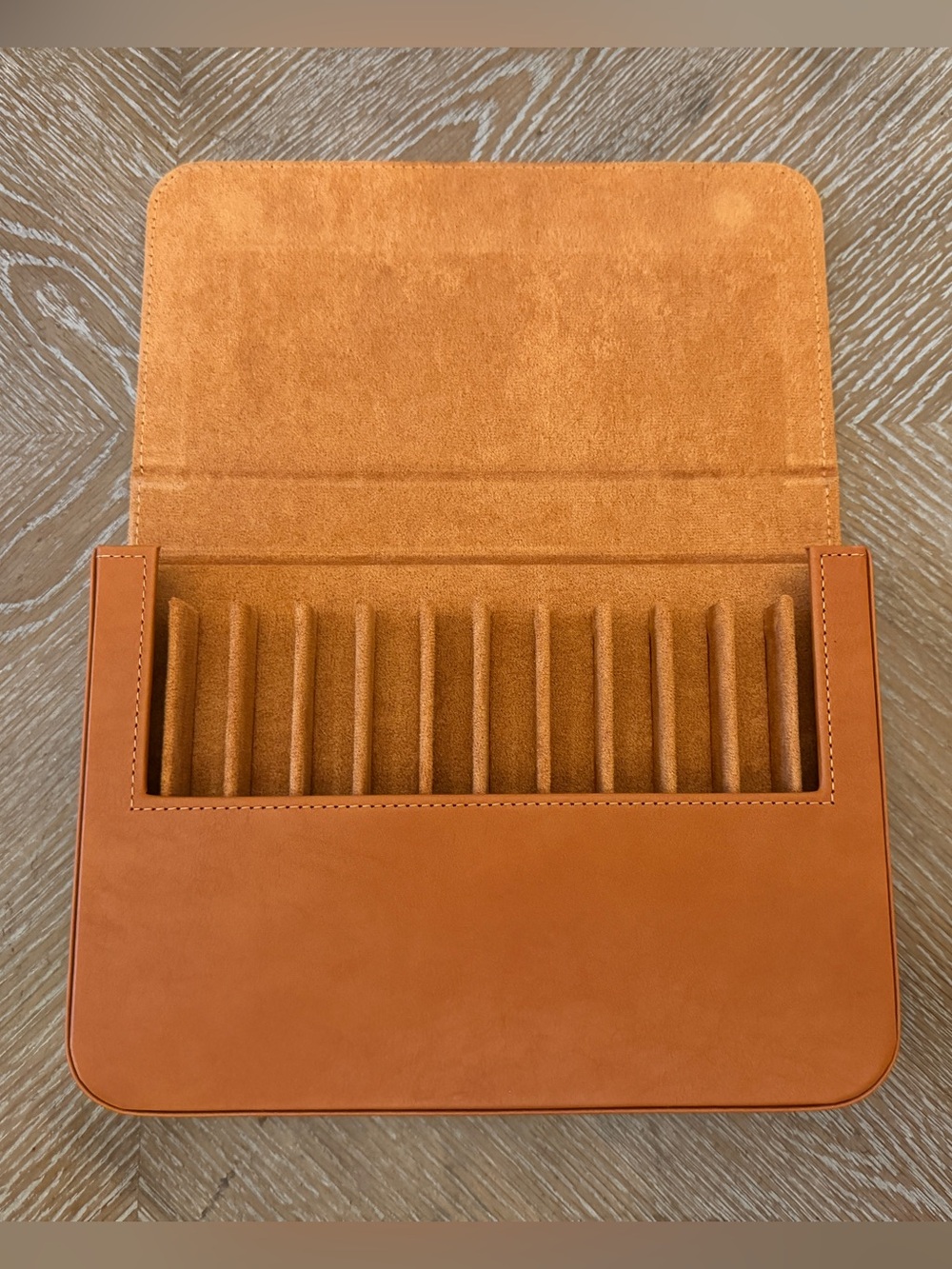 12-Pen Faux Leather Fountain Pen Case with Removable Tray – Cognac
